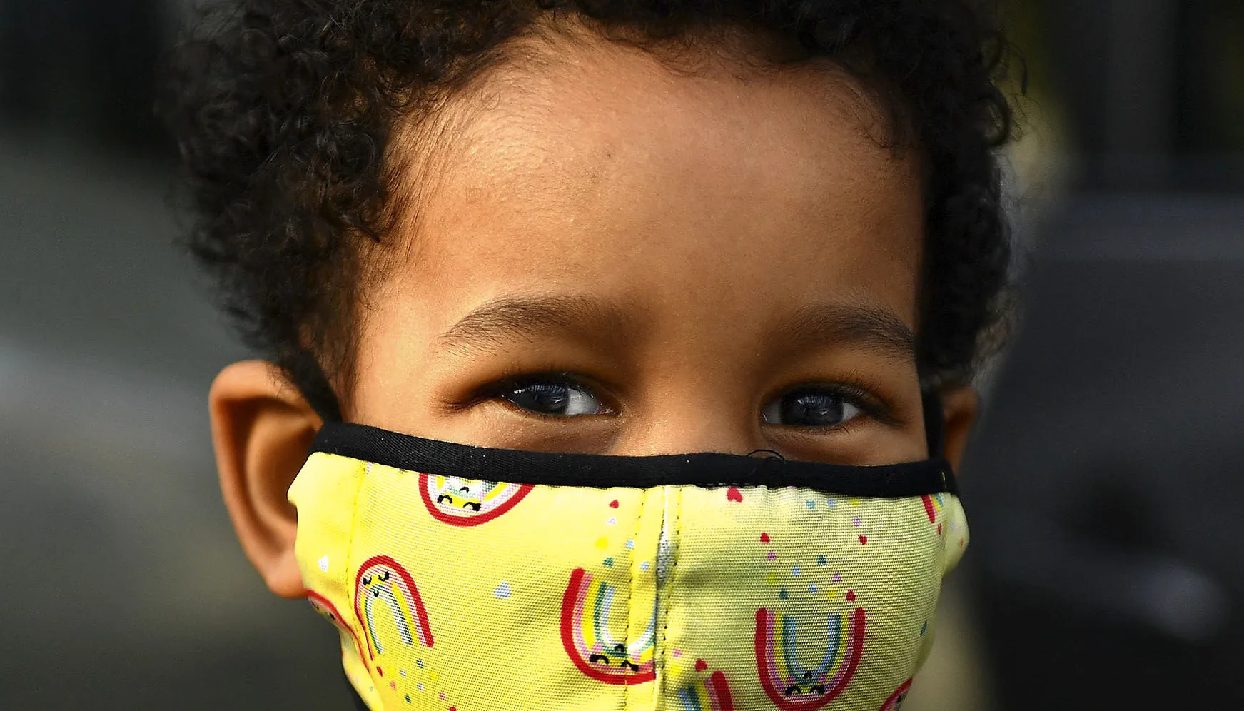 Kid in facemask
